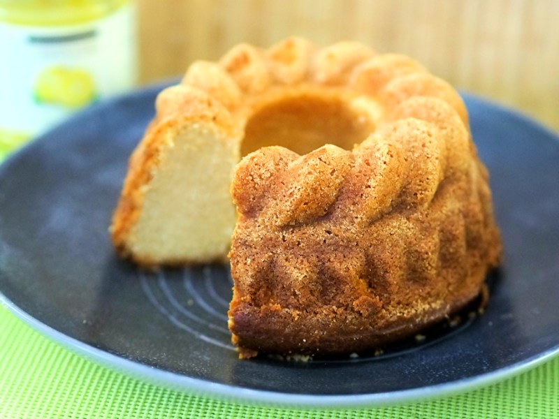 Lemon Curd -kuivakakku