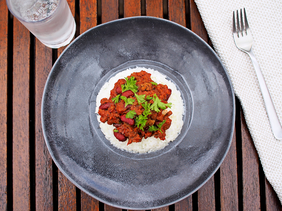 Testissä Sirkkis, ja ohjeena Chili con&nbsp;Sirkkis